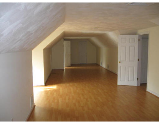 131 Country Club Road Newton, MA 02459 - Photo 11 of 16 Gallery Image 11