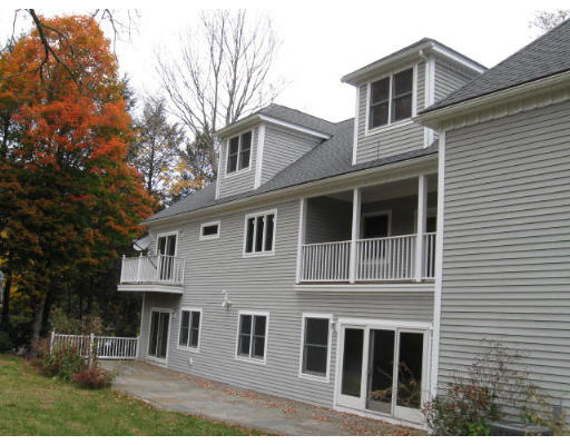 131 Country Club Road Newton, MA 02459 - Photo 14 of 16 Gallery Image 14