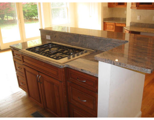 131 Country Club Road Newton, MA 02459 - Photo 8 of 16 Gallery Image 8