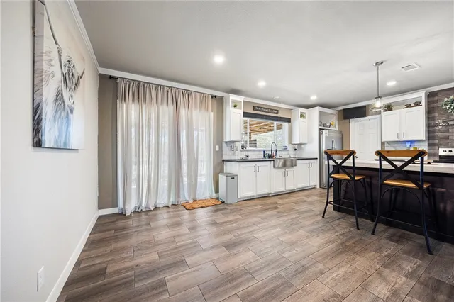 $289,900 | 15471 Us Highway, Sinton, TX 78387