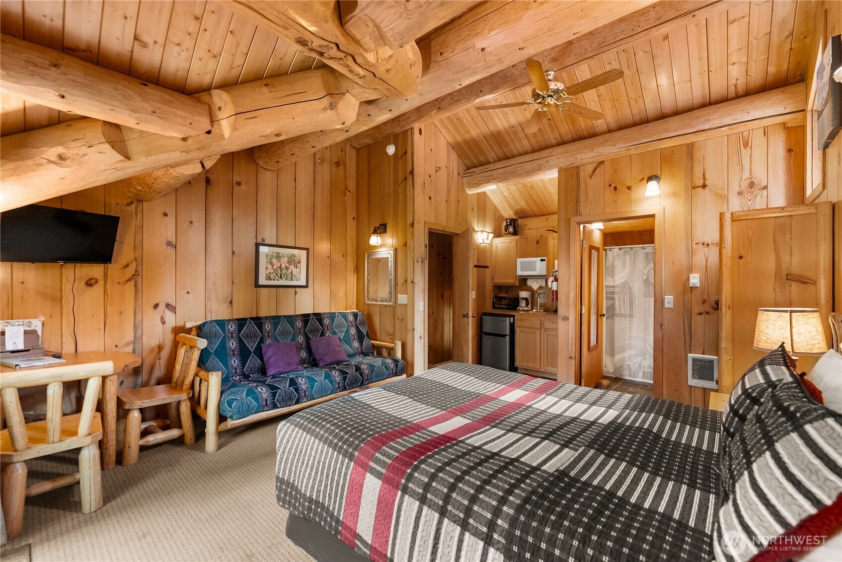40 A Wolf Ridge Lane, Unit A Winthrop, WA 98862 - Photo 22 of 37