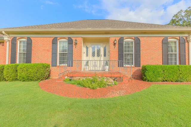 $450,000 | 7011 Pauline Circle, Chattanooga, TN 37421