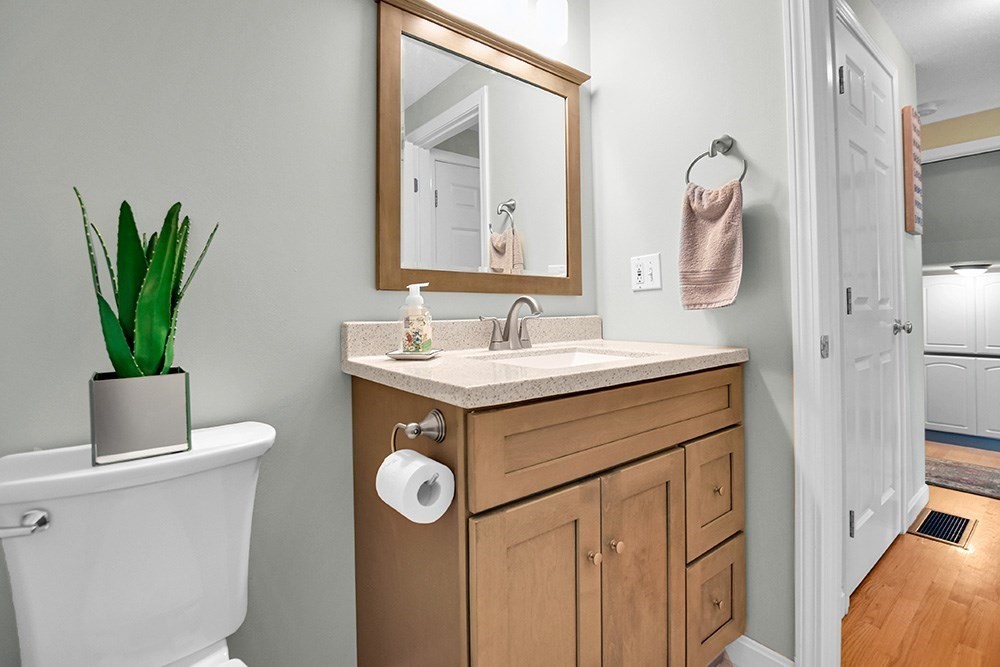 53 Lancaster Road, Unit 5 Clinton, MA 01510 - Photo 9 of 26