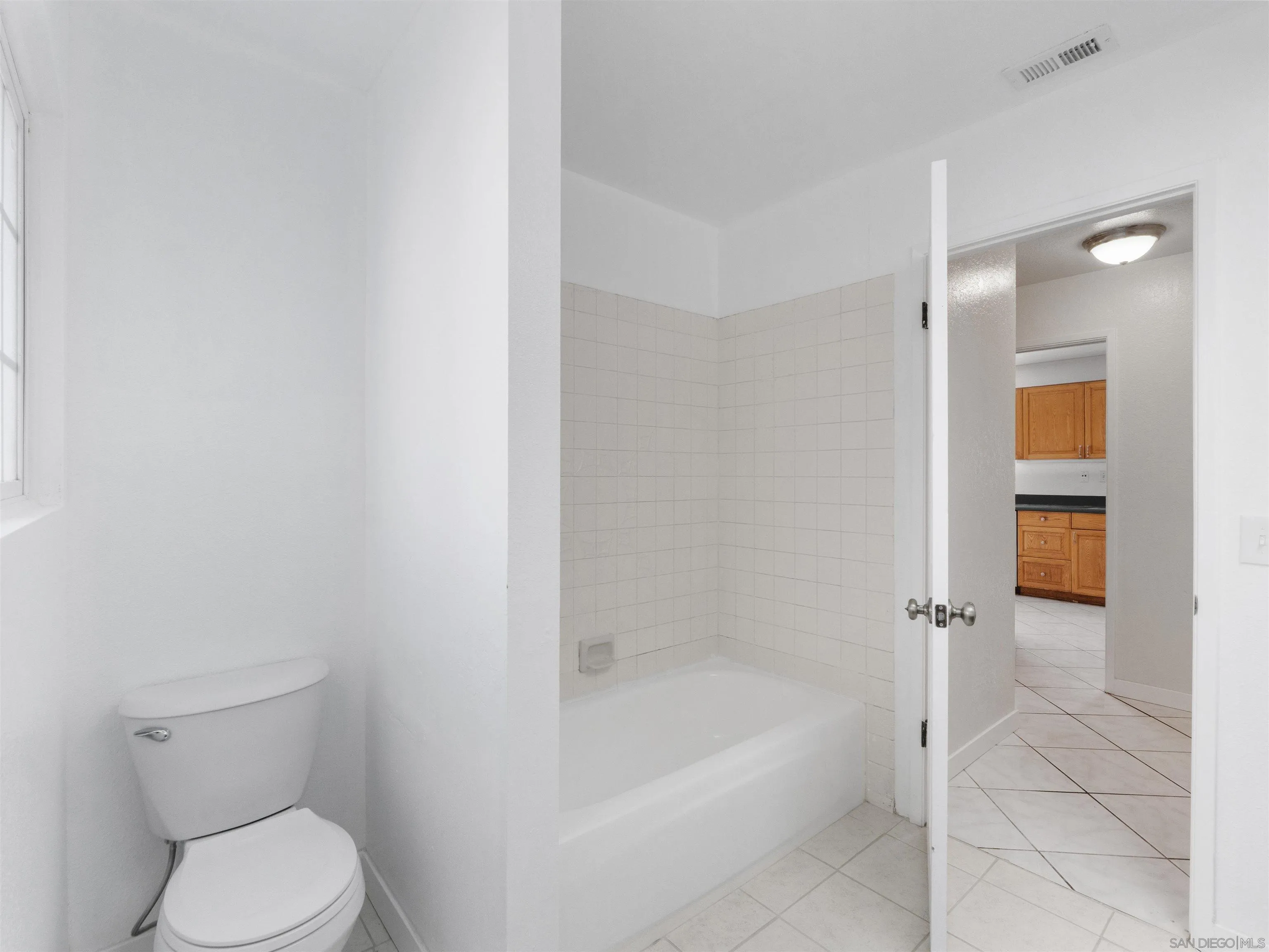 1621 Lilac Road Ramona, CA 92065 - Photo 22 of 35 Bathroom