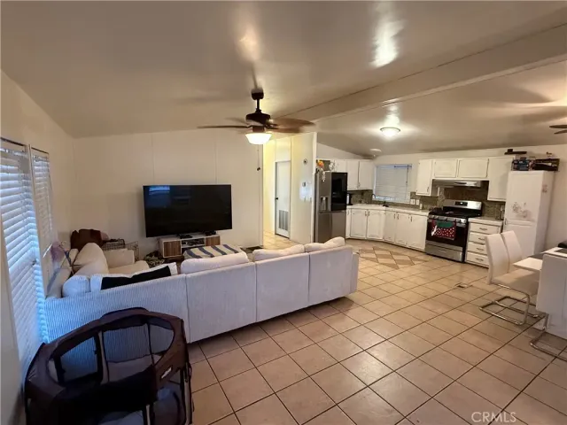 $135,800 | 16860 Slover, Unit 19, Fontana, CA 92337