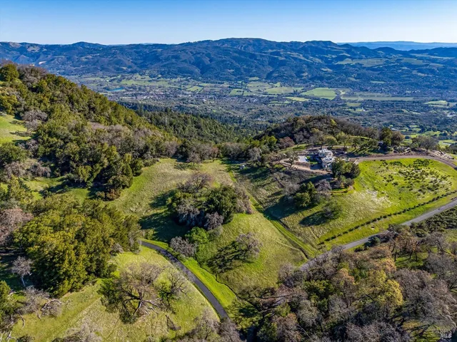 $850,000 | 6080 Grove Street, Sonoma, CA 95476