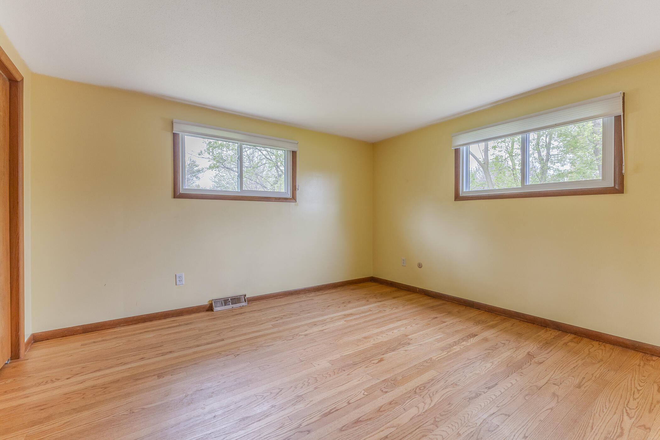 4658 3 Mile Road Northwest Grand Rapids, MI 49534 - Photo 14 of 28 4658 3 Mile Rd NW-29