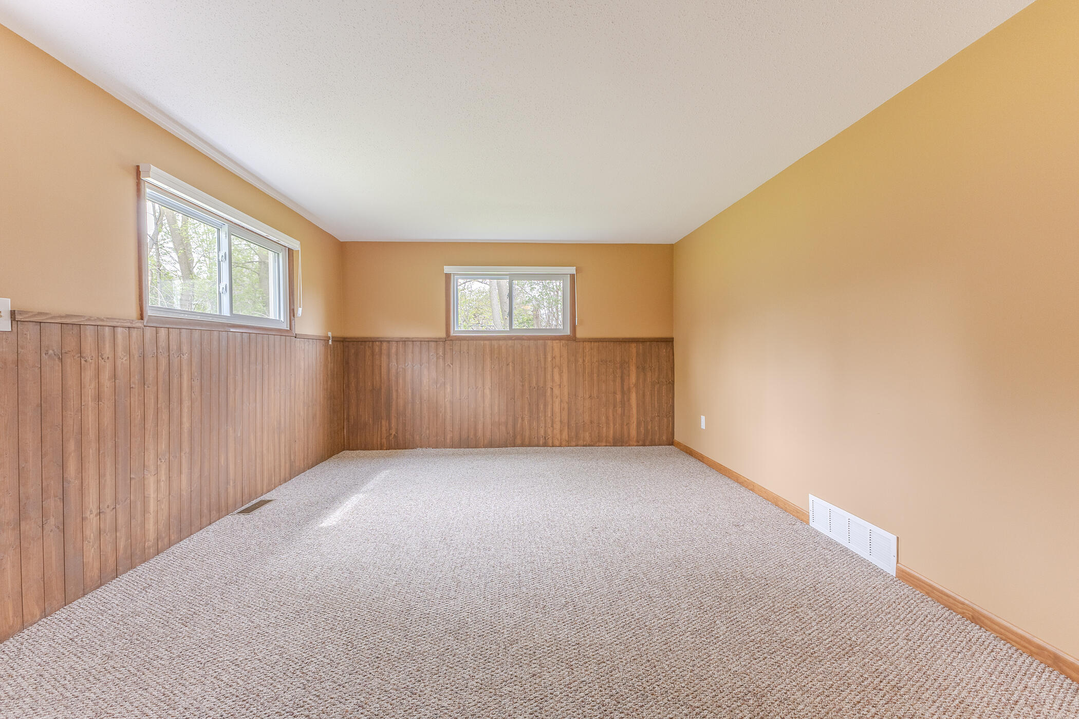 4658 3 Mile Road Northwest Grand Rapids, MI 49534 - Photo 18 of 28 4658 3 Mile Rd NW-22