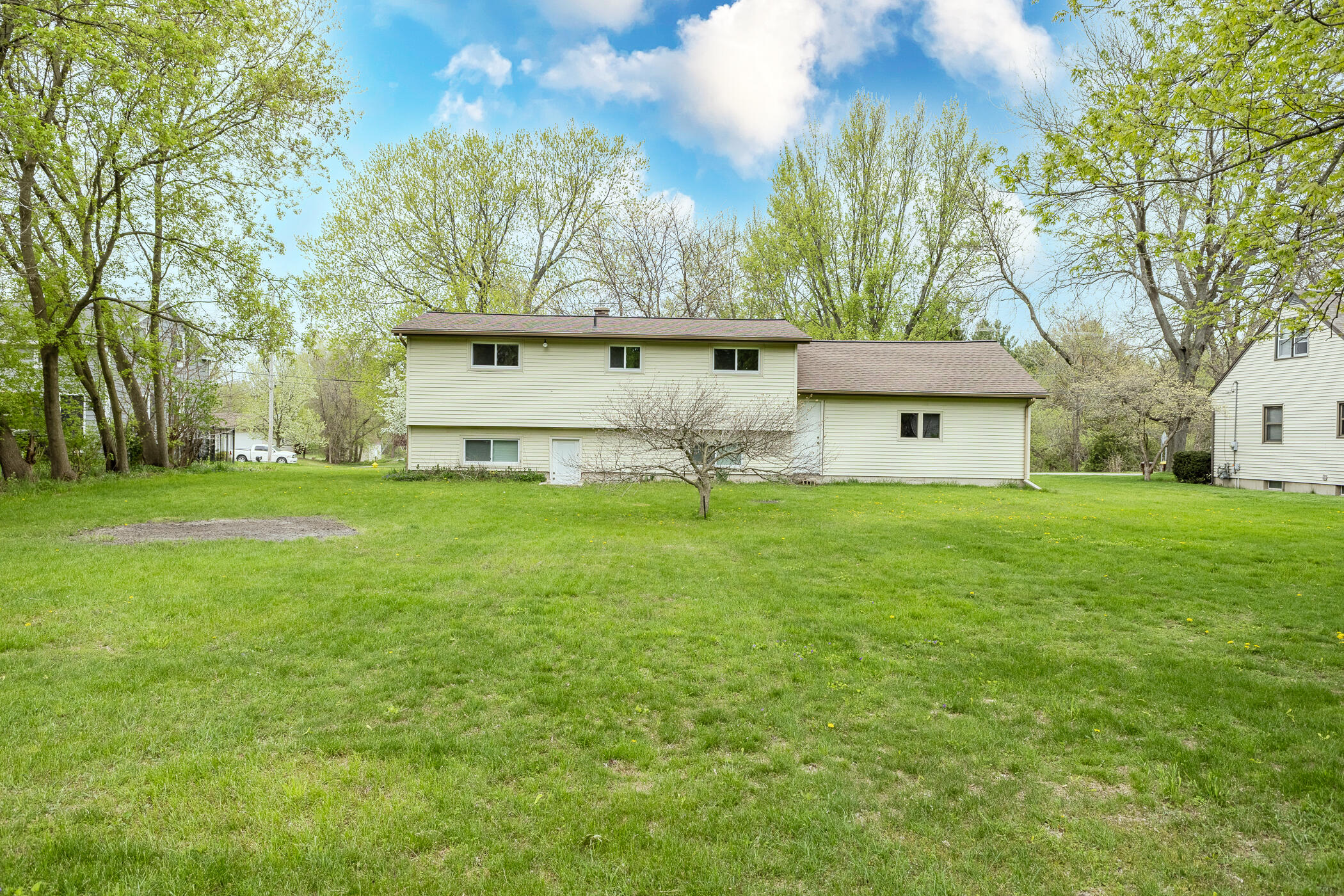 4658 3 Mile Road Northwest Grand Rapids, MI 49534 - Photo 27 of 28 4658 3 Mile Rd NW-11