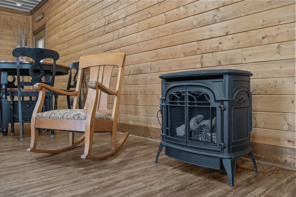 1028 Walton Road Scotts Hill, TN 38374 - Photo 7 of 40