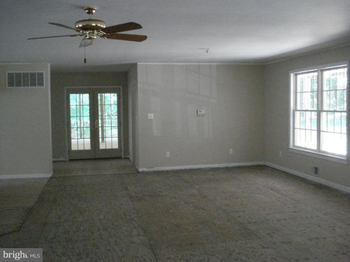 1432 Ridge Road Whiteford, MD 21160 - Photo 14 of 22 Living Room