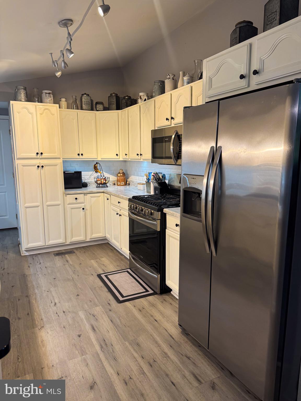 420 Duhamel Corner Road Marydel, MD 21649 - Photo 15 of 93 So much counter space