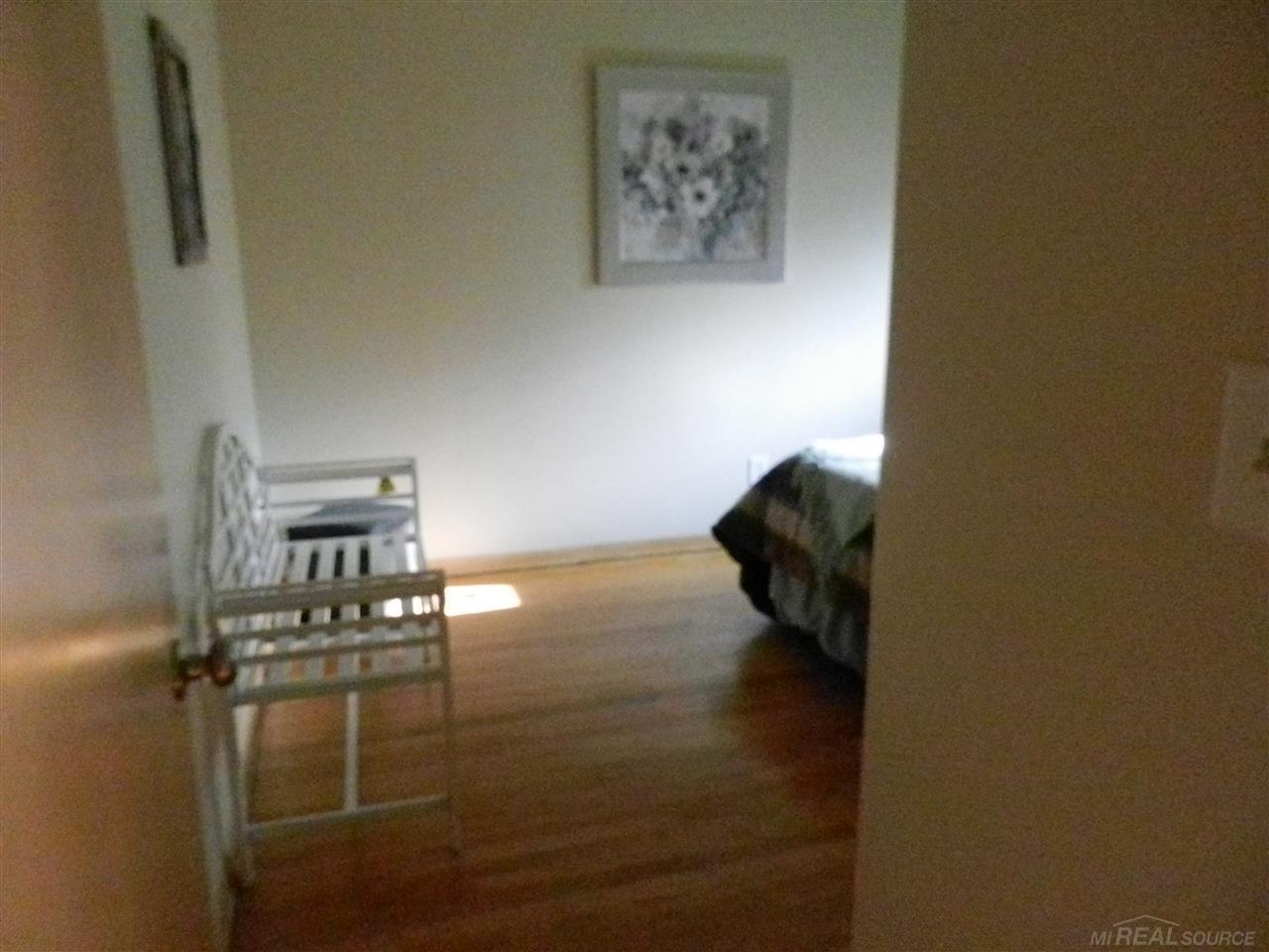 23837 Rausch Avenue Eastpointe, MI 48021 - Photo 17 of 47 31326267-16.JPG