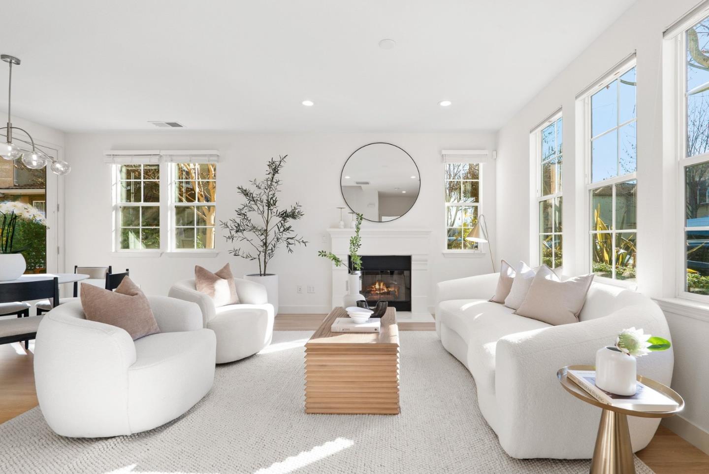 583 Ravenna Way Hayward, CA 94545 - Photo 4 of 61