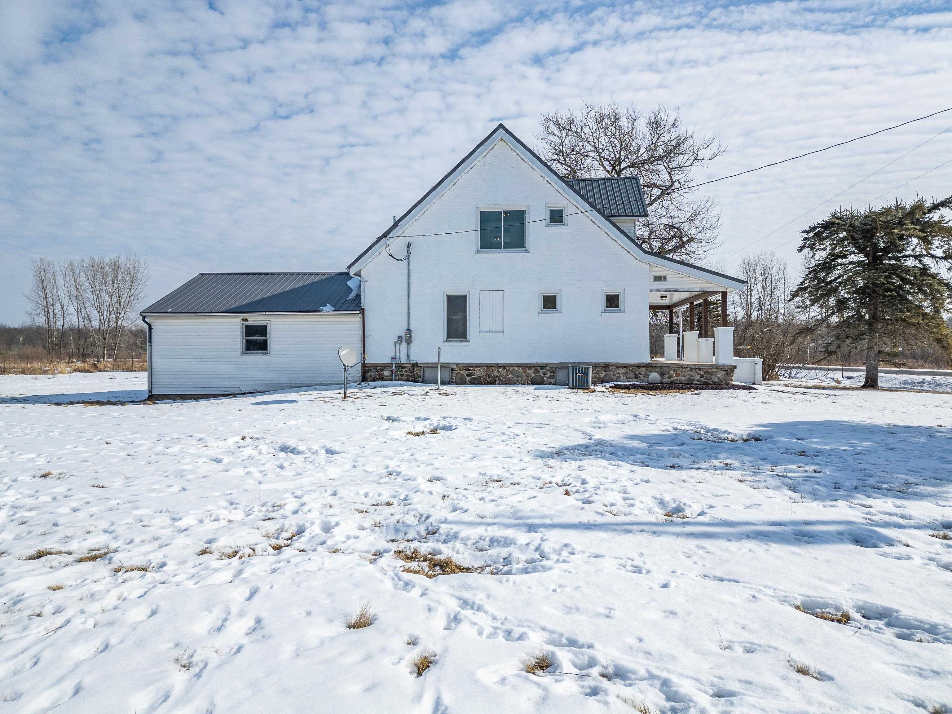 4368 West Curtis Road Coleman, MI 48618 - Photo 3 of 84 Gallery Image 3
