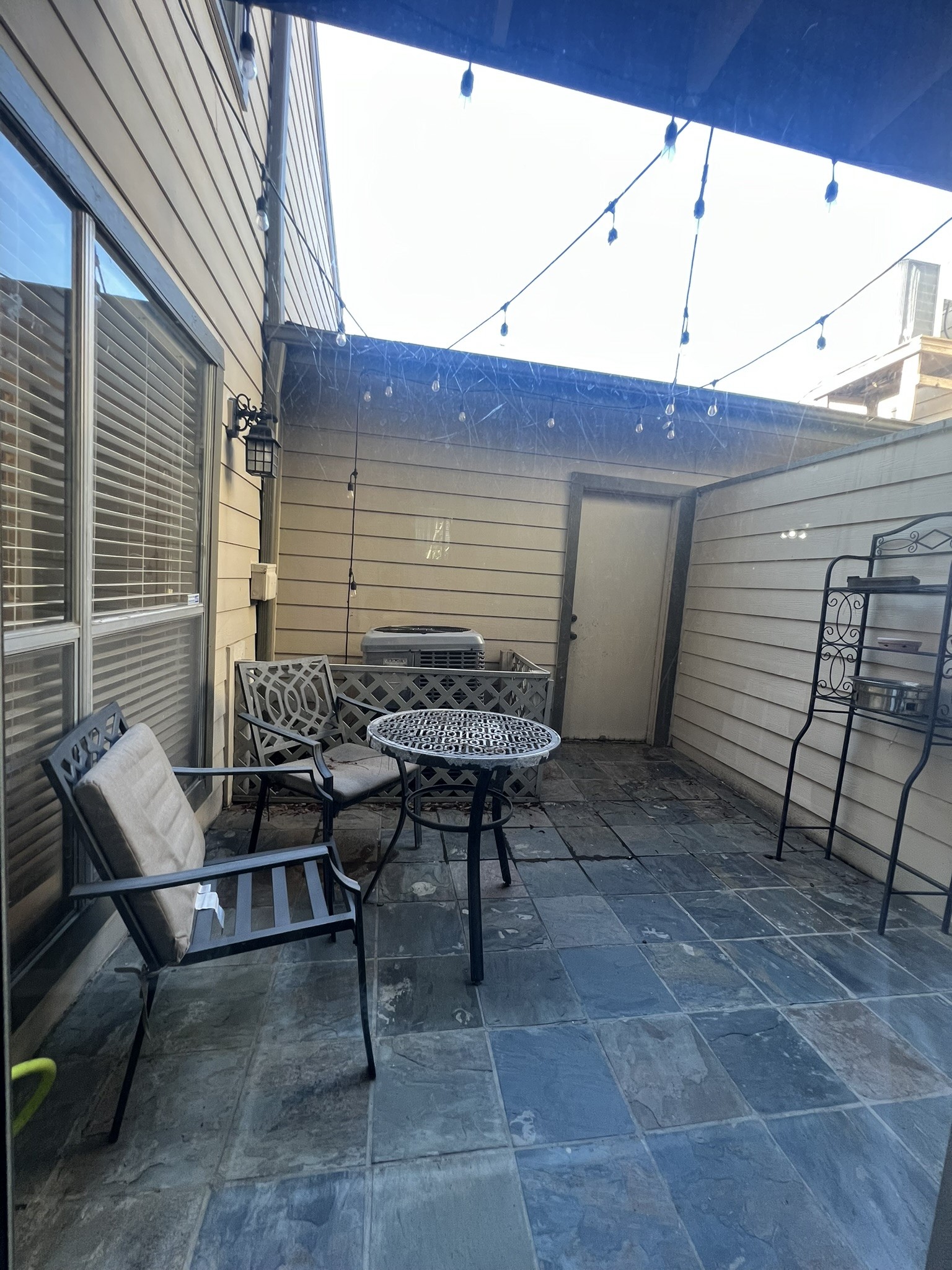 736 Country Pl Drive, Unit E Houston, TX 77079 - Photo 18 of 23