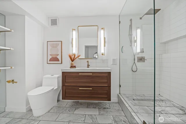 $629,000 | 1000 Union Street, Unit 106, Seattle, WA 98101