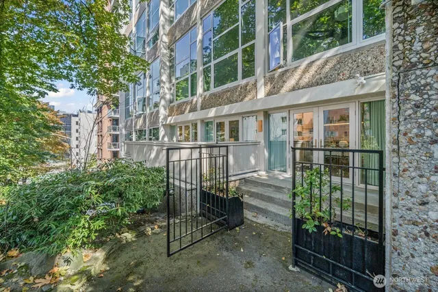 $629,000 | 1000 Union Street, Unit 106, Seattle, WA 98101