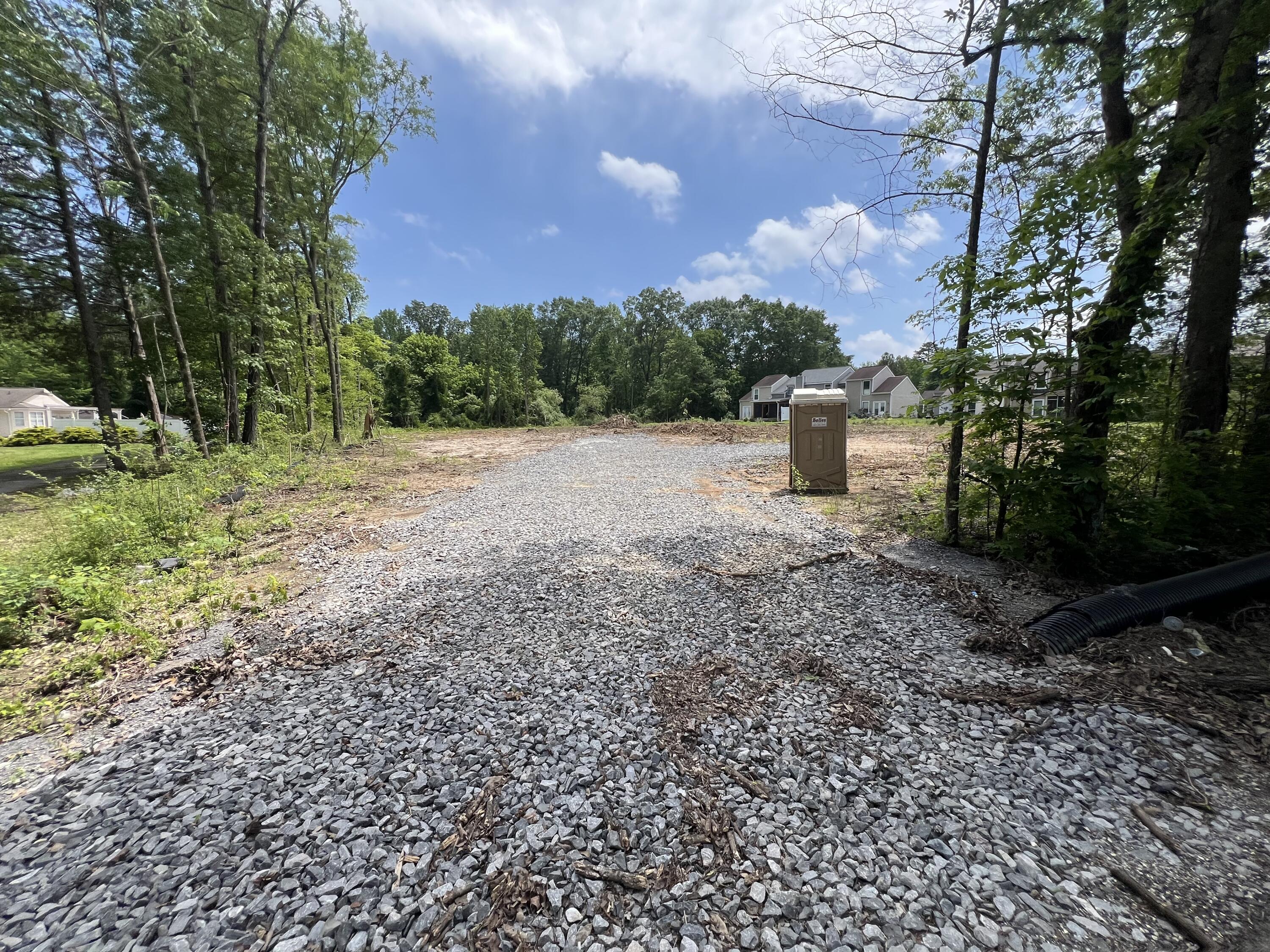 6506 Middle Valley Road Hixson, TN 37343 - Photo 6 of 6 IMG_3024