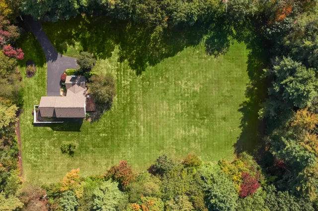 $1,100,000 | 100 Drinkwater Road, Hampton Falls, NH 03844