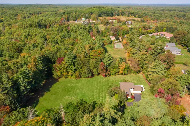 $1,100,000 | 100 Drinkwater Road, Hampton Falls, NH 03844