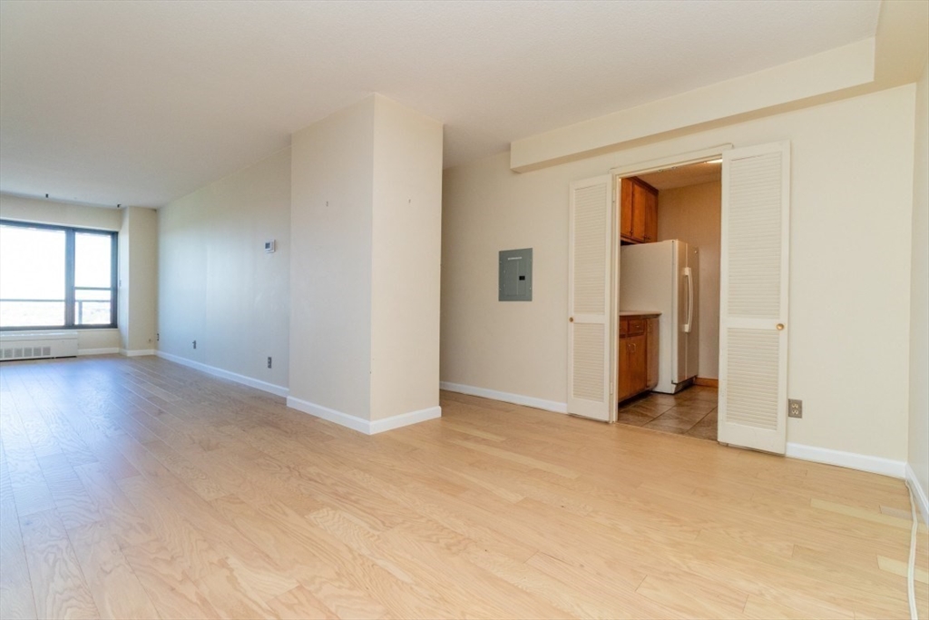 111 Perkins Street, Unit 210 Boston, MA 02130 - Photo 6 of 19