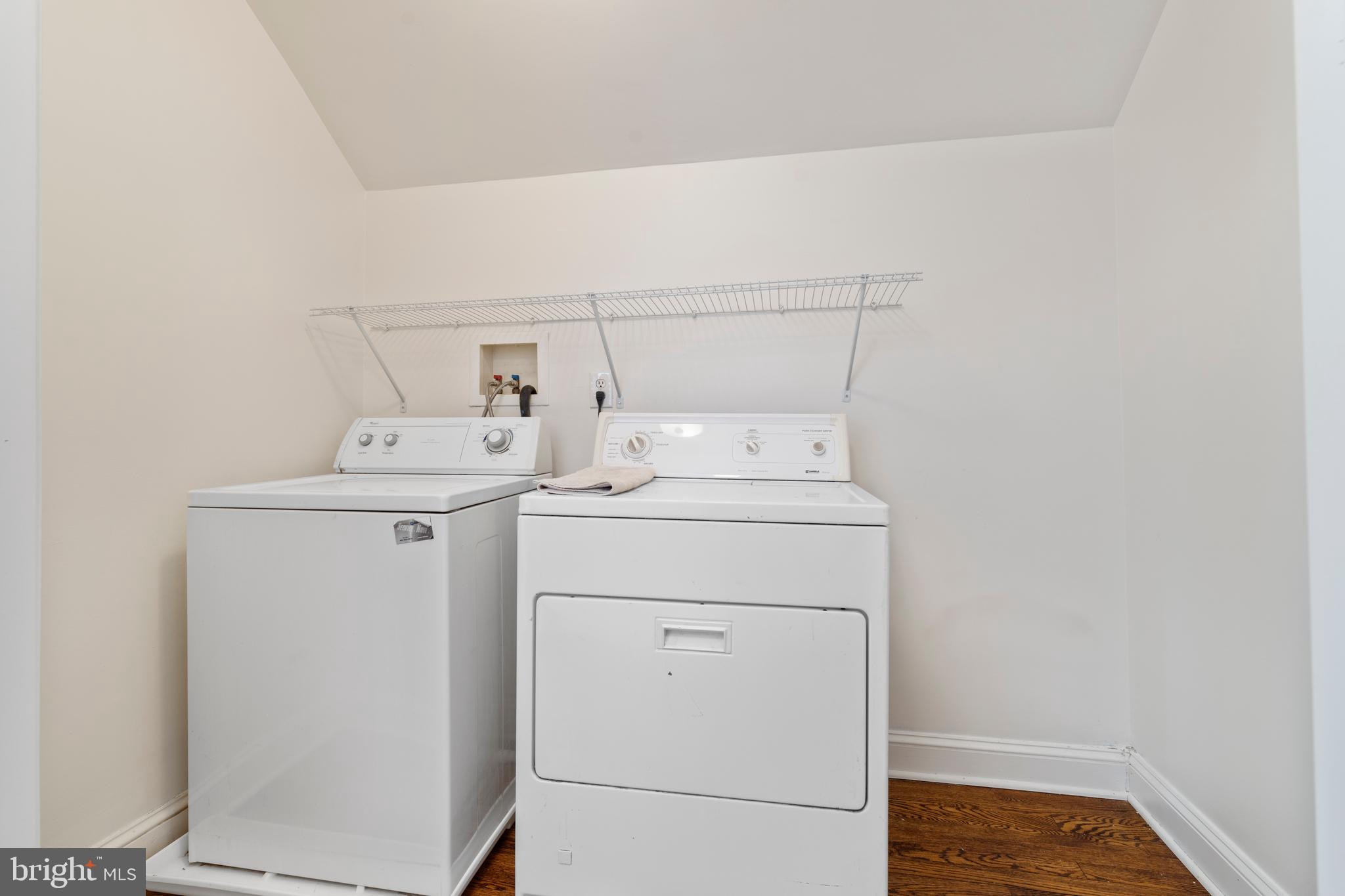 310 Worthington Road Baltimore, MD 21286 - Photo 35 of 50 a utility room with dryer and washer