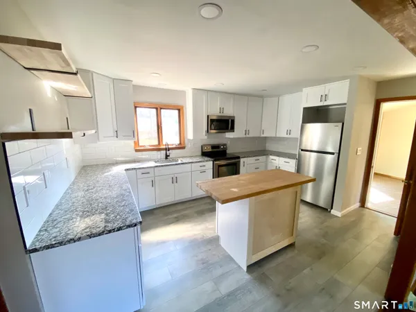 $3,250 | 1 Burlington Road, Farmington, CT 06085