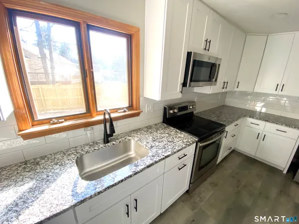 $3,250 | 1 Burlington Road, Farmington, CT 06085