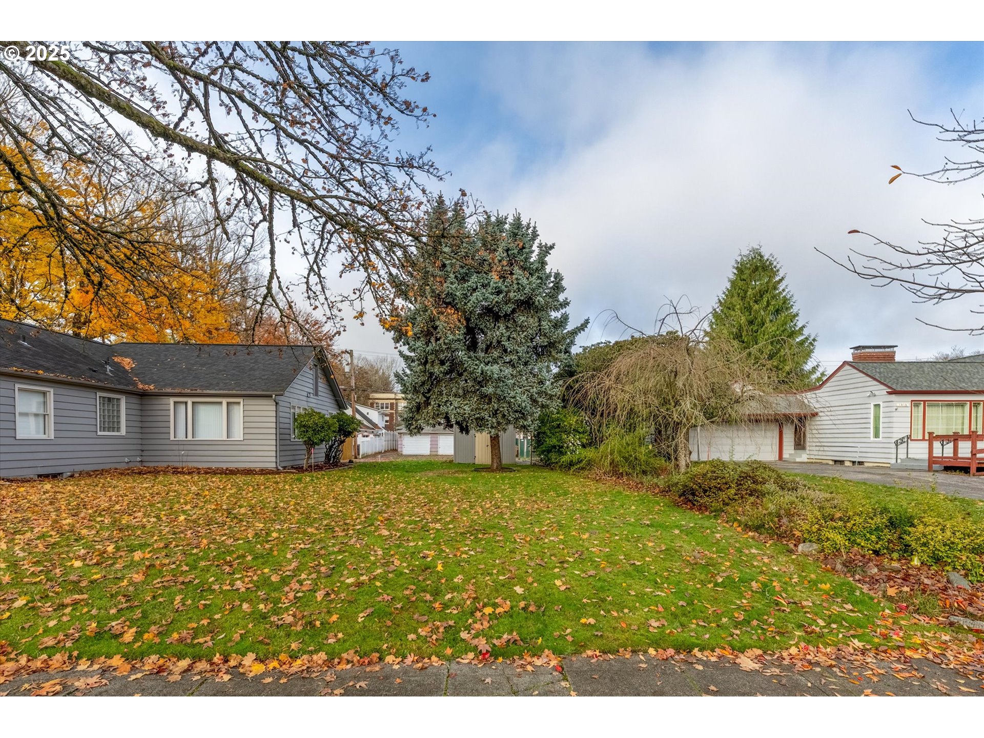 1509 19th Avenue Longview, WA 98632 - Photo 4 of 18 View