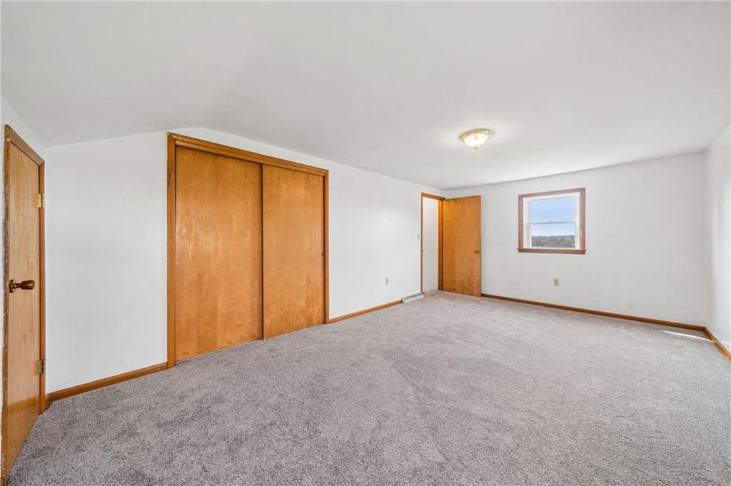 363 Oak Spring Road Canonsburg, PA 15317 - Photo 27 of 35 a view of an empty room with a window