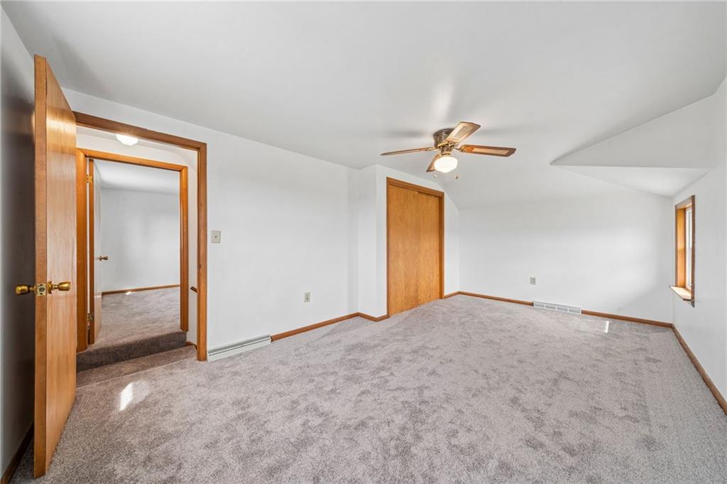 363 Oak Spring Road Canonsburg, PA 15317 - Photo 28 of 35 a view of empty room with a ceiling fan