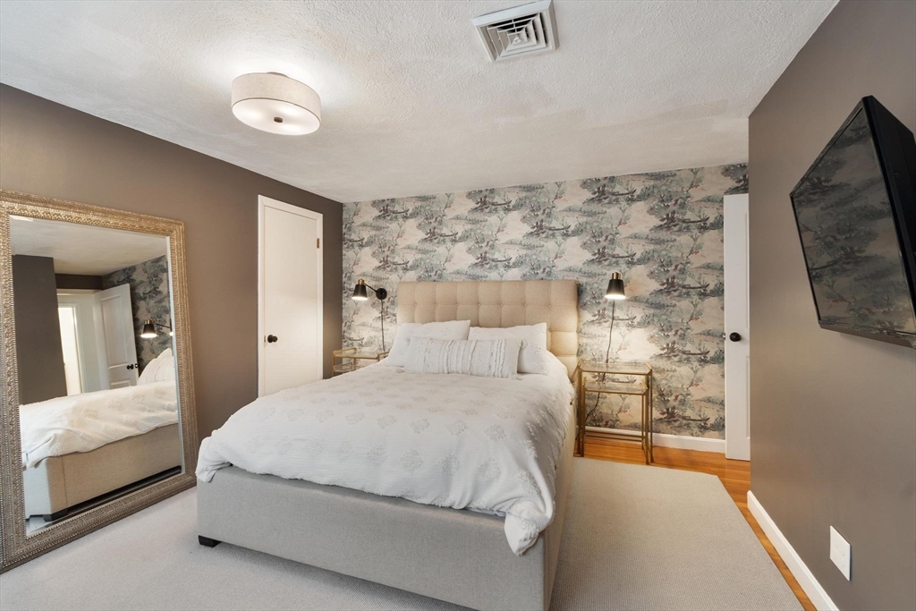 22 Pine Hill Road Swampscott, MA 01907 - Photo 18 of 42