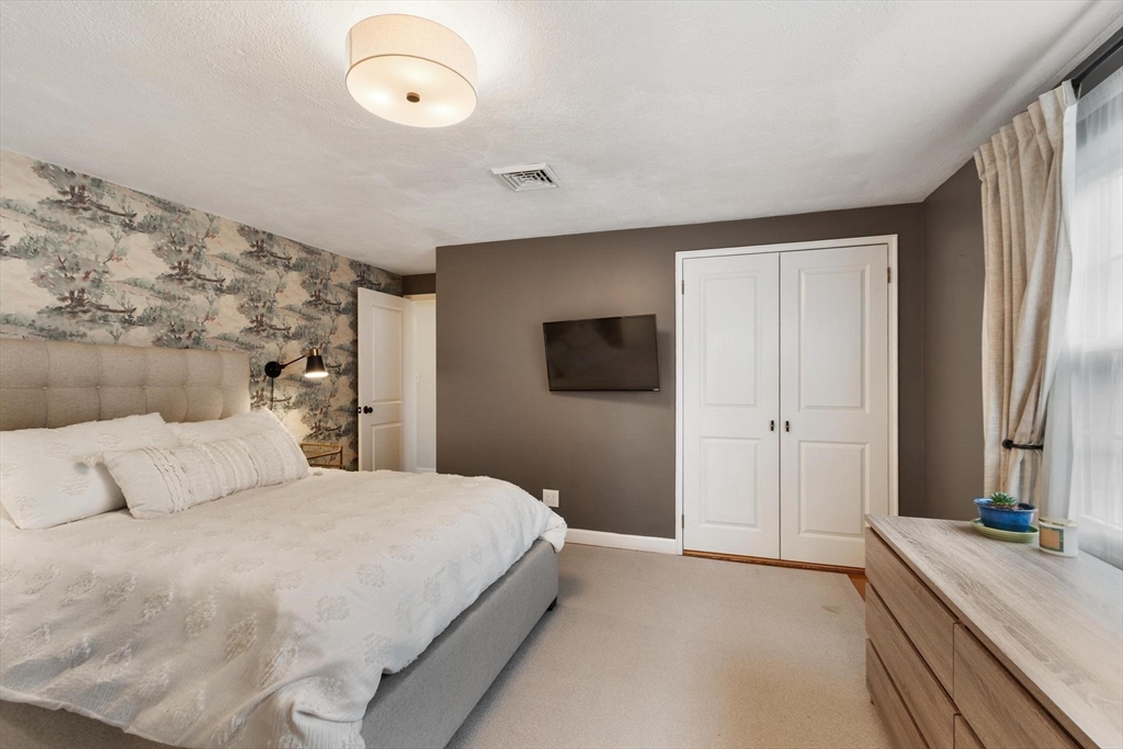 22 Pine Hill Road Swampscott, MA 01907 - Photo 19 of 42