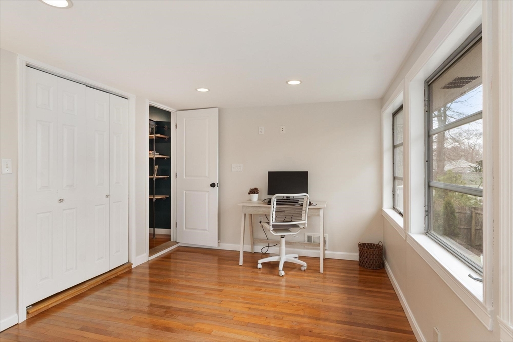 22 Pine Hill Road Swampscott, MA 01907 - Photo 24 of 42