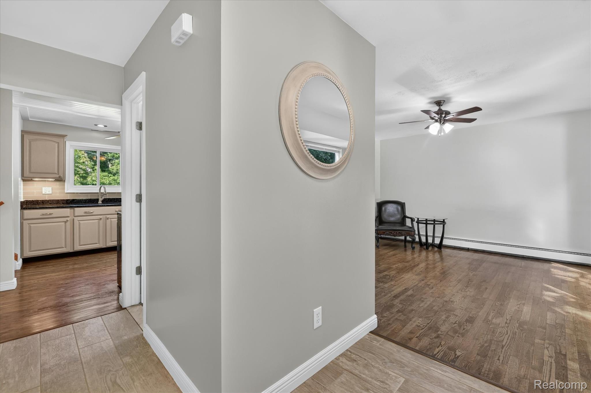 423 Sunset Street White Lake, MI 48383 - Photo 10 of 65 10-423-Sunset-St-Windowstill.jpg