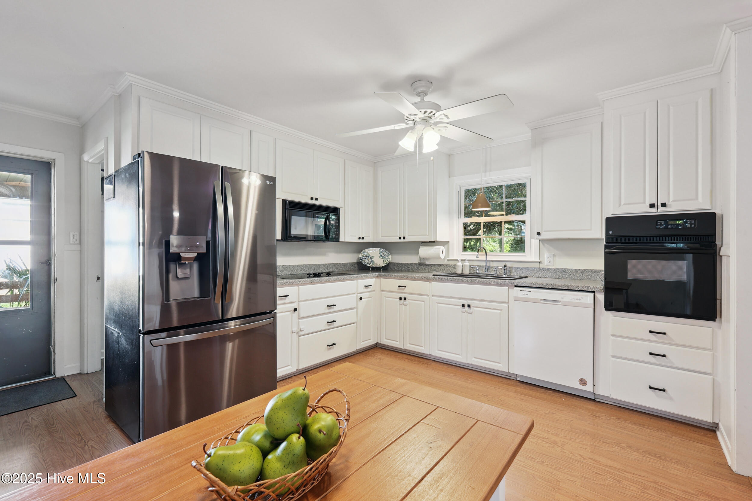4407 Cascade Road Wilmington, NC 28409 - Photo 12 of 44 14_img_1403