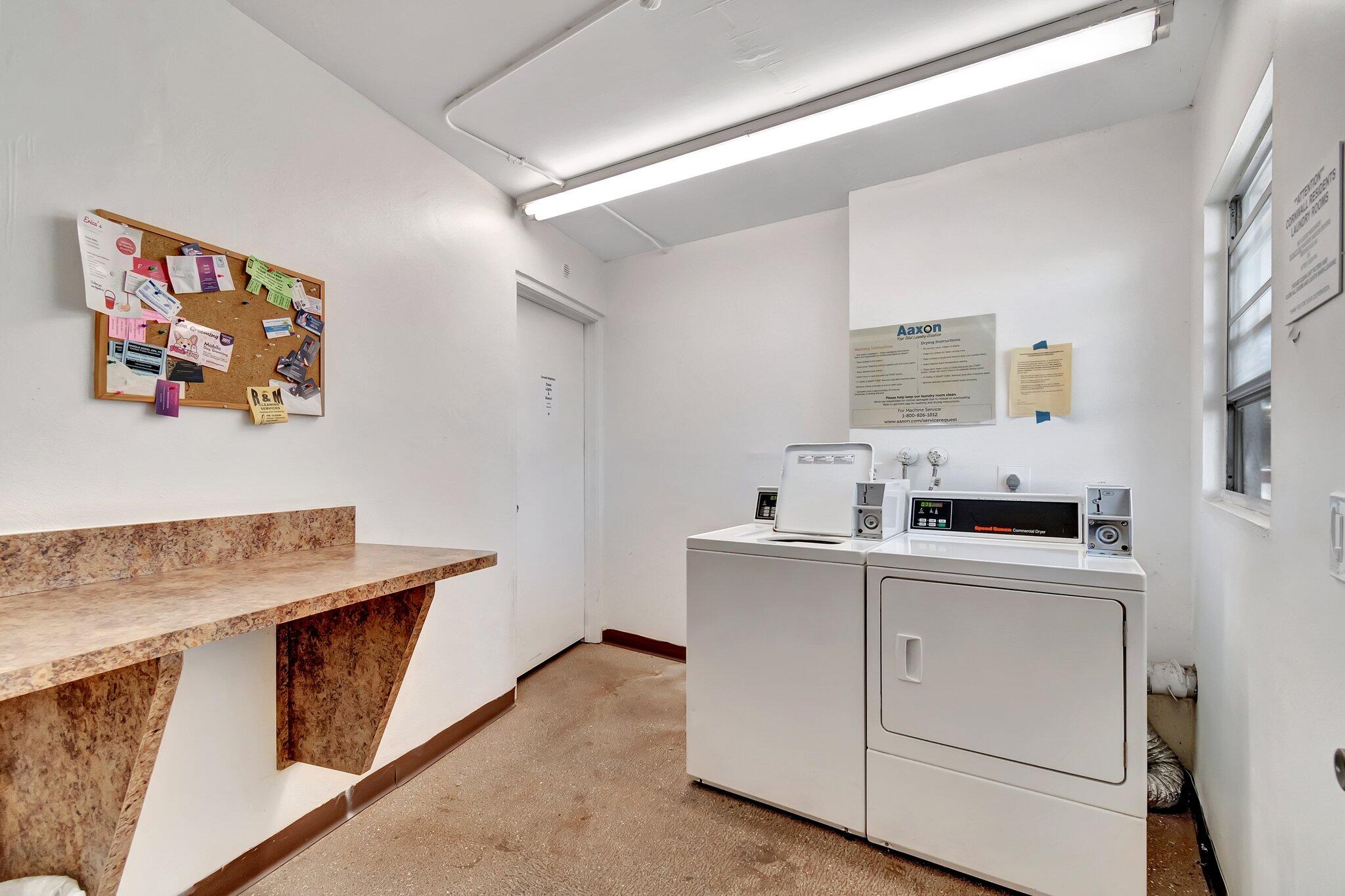 2026 Cornwall East Boca Raton, FL 33434 - Photo 39 of 82 39-web-or-mls-DSC_9096