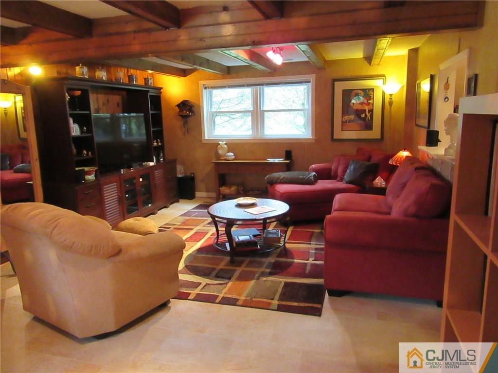 213 Fresh Ponds Road East Brunswick, NJ 08816 - Photo 14 of 23 Gallery Image 14