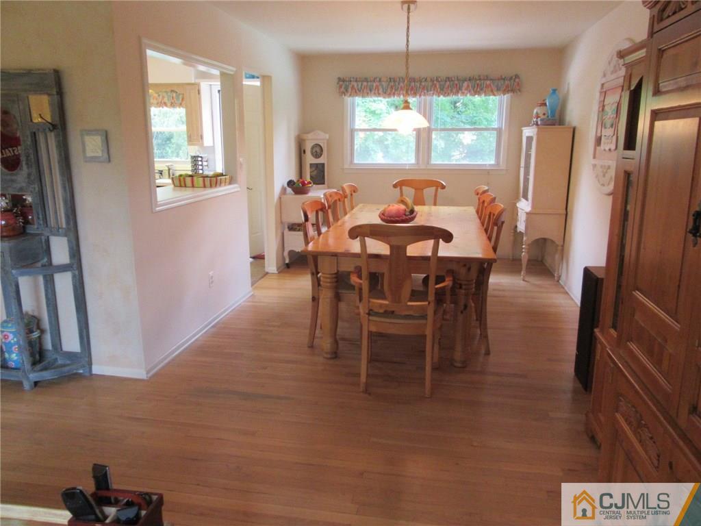 213 Fresh Ponds Road East Brunswick, NJ 08816 - Photo 17 of 23 Gallery Image 17