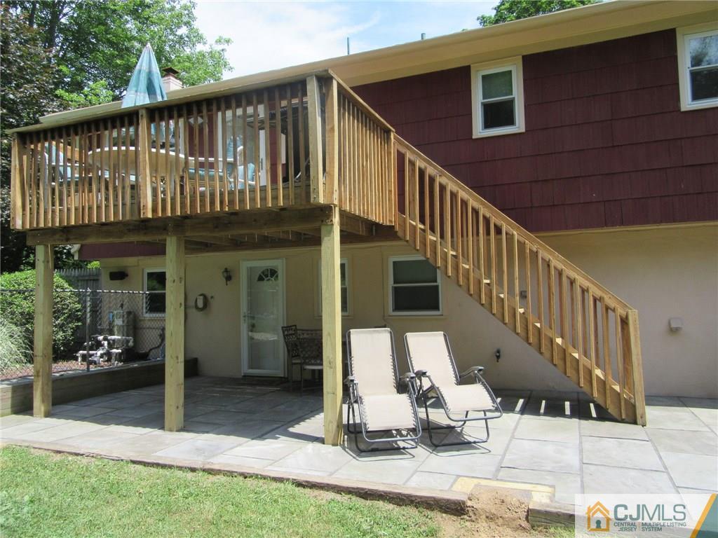 213 Fresh Ponds Road East Brunswick, NJ 08816 - Photo 3 of 23 Gallery Image 3