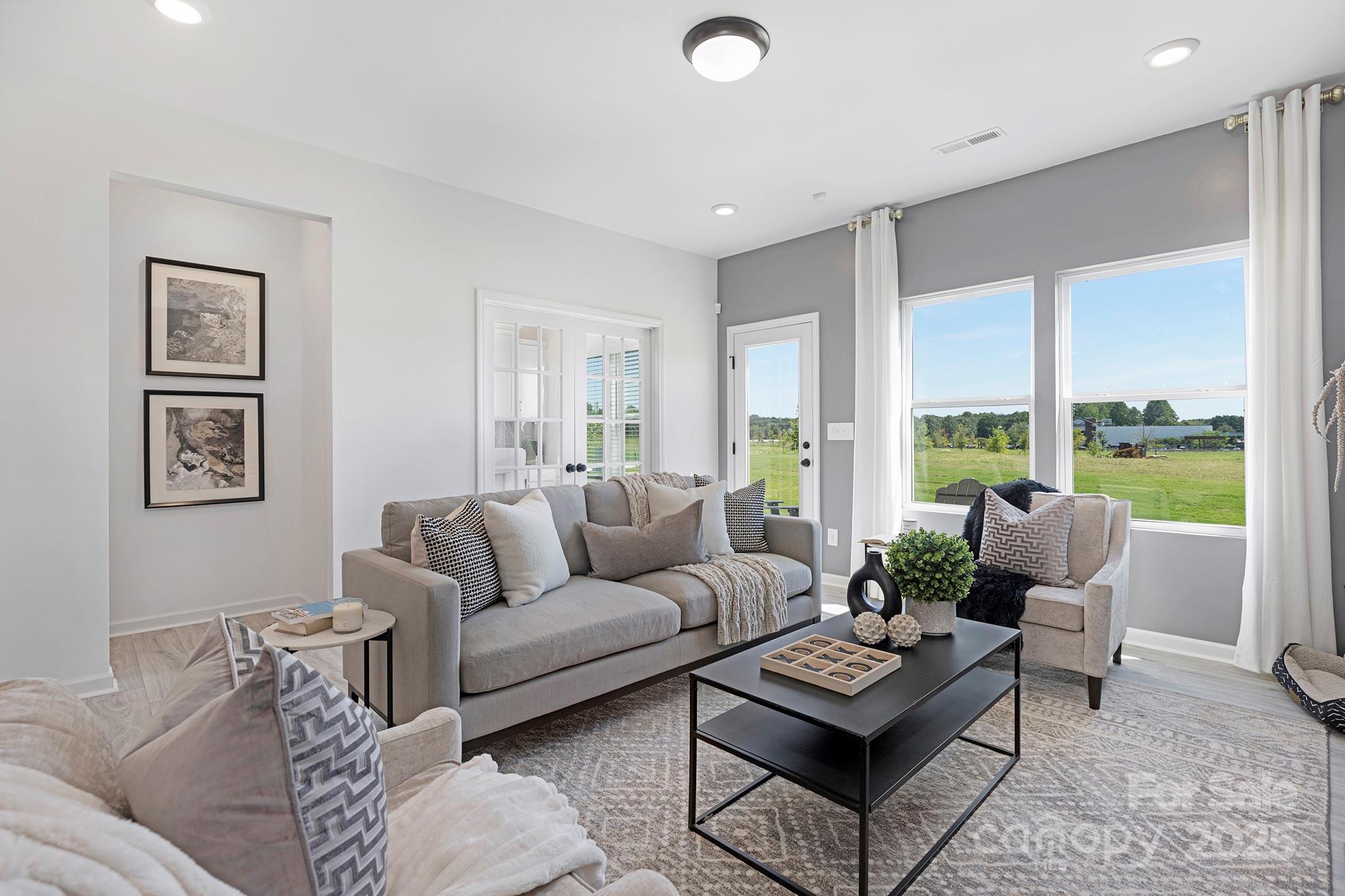 492 Switch Street York, SC 29745 - Photo 3 of 30 Gallery Image 3