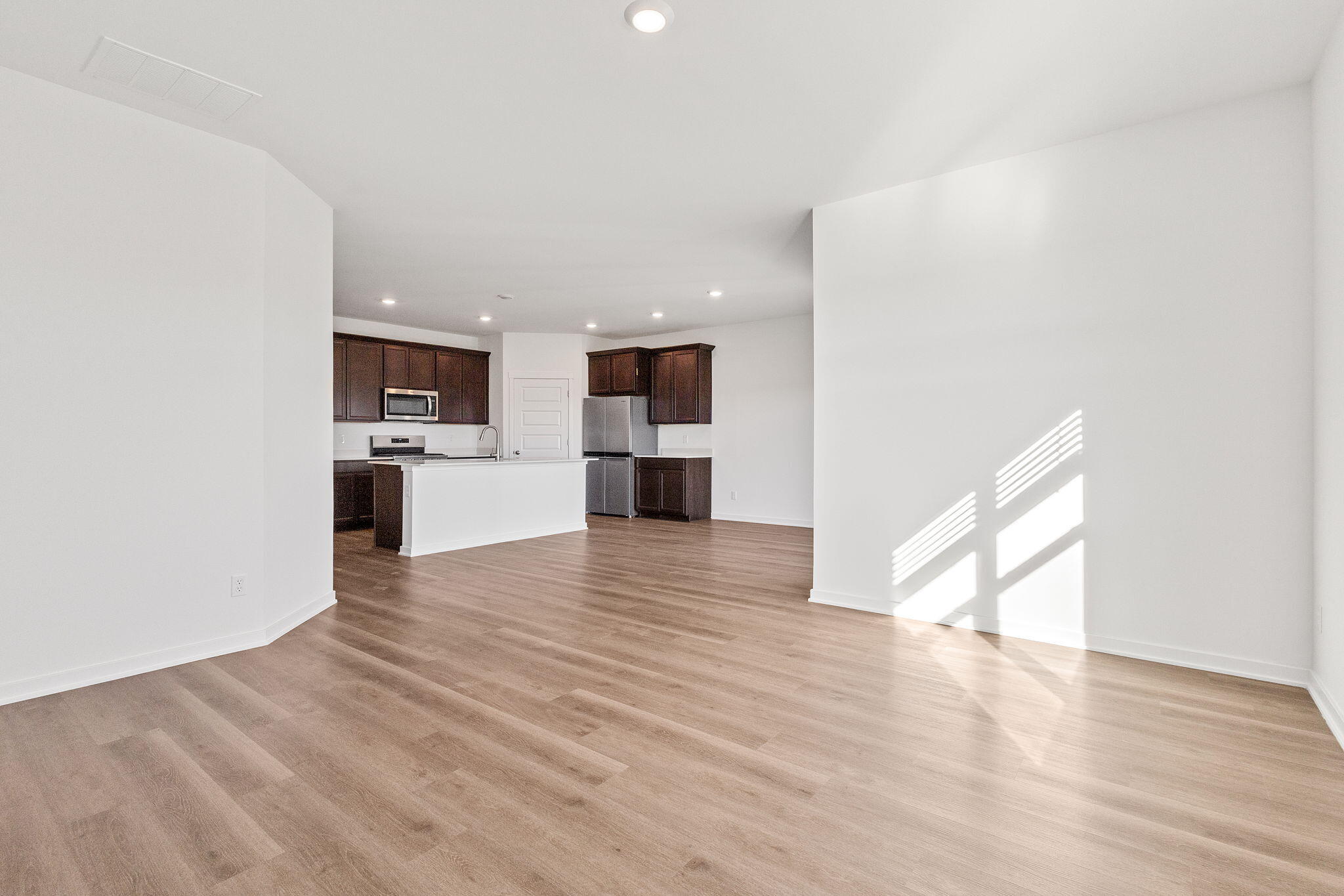 7635 West 106th Place Crown Point, IN 46307 - Photo 26 of 38 2048x1365