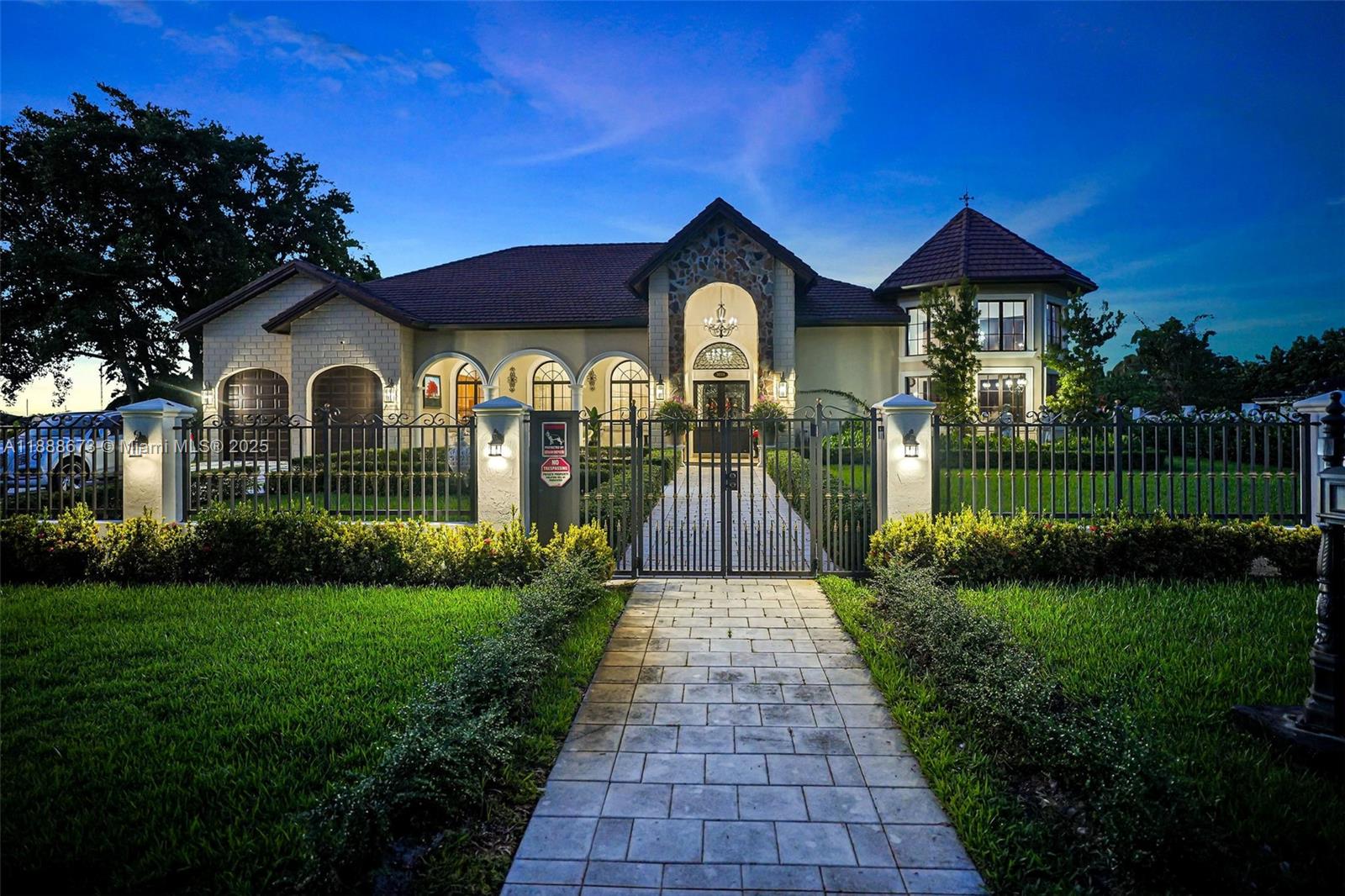 9815 Southwest 114th Street Miami, FL 33176 - Photo 1 of 49