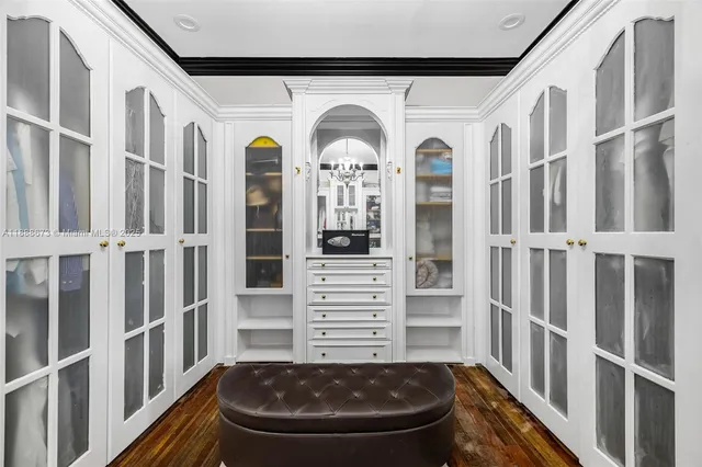 $4,180,000 | 9815 Southwest 114th Street, Miami, FL 33176