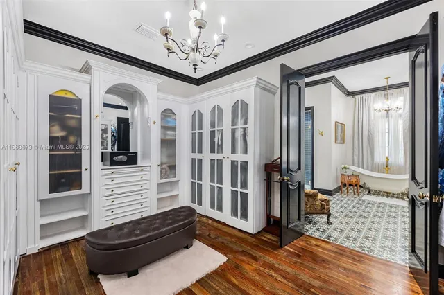 $4,180,000 | 9815 Southwest 114th Street, Miami, FL 33176