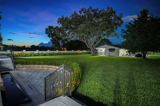 $4,180,000 | 9815 Southwest 114th Street, Miami, FL 33176