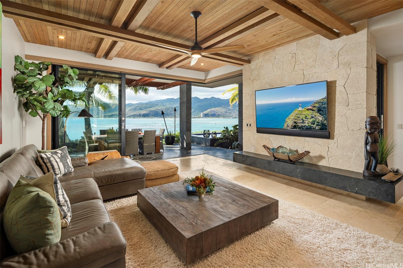 176 Hanapepe Loop Honolulu, HI 96825 - Photo 11 of 25 a living room with furniture and a large window