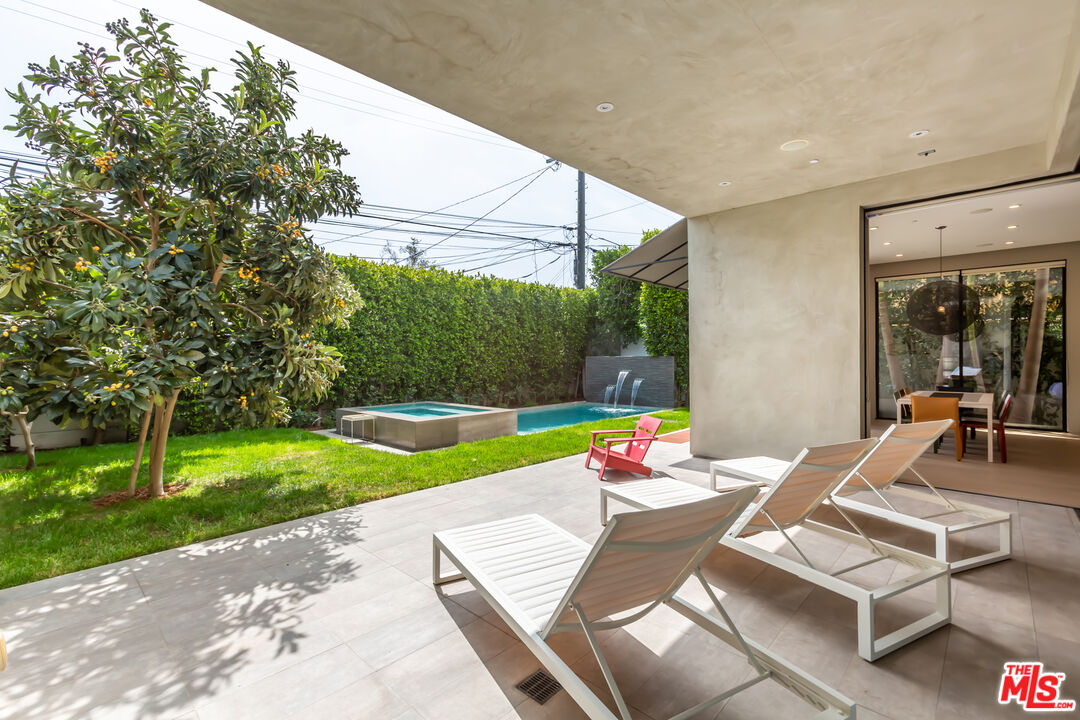 808 South Ridgeley Drive Los Angeles, CA 90036 - Photo 41 of 56