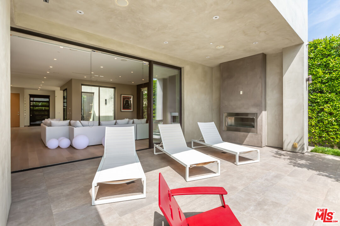 808 South Ridgeley Drive Los Angeles, CA 90036 - Photo 45 of 56